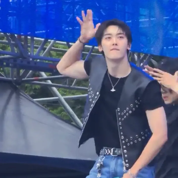 A moment captured by a fan of Yoon Sanha