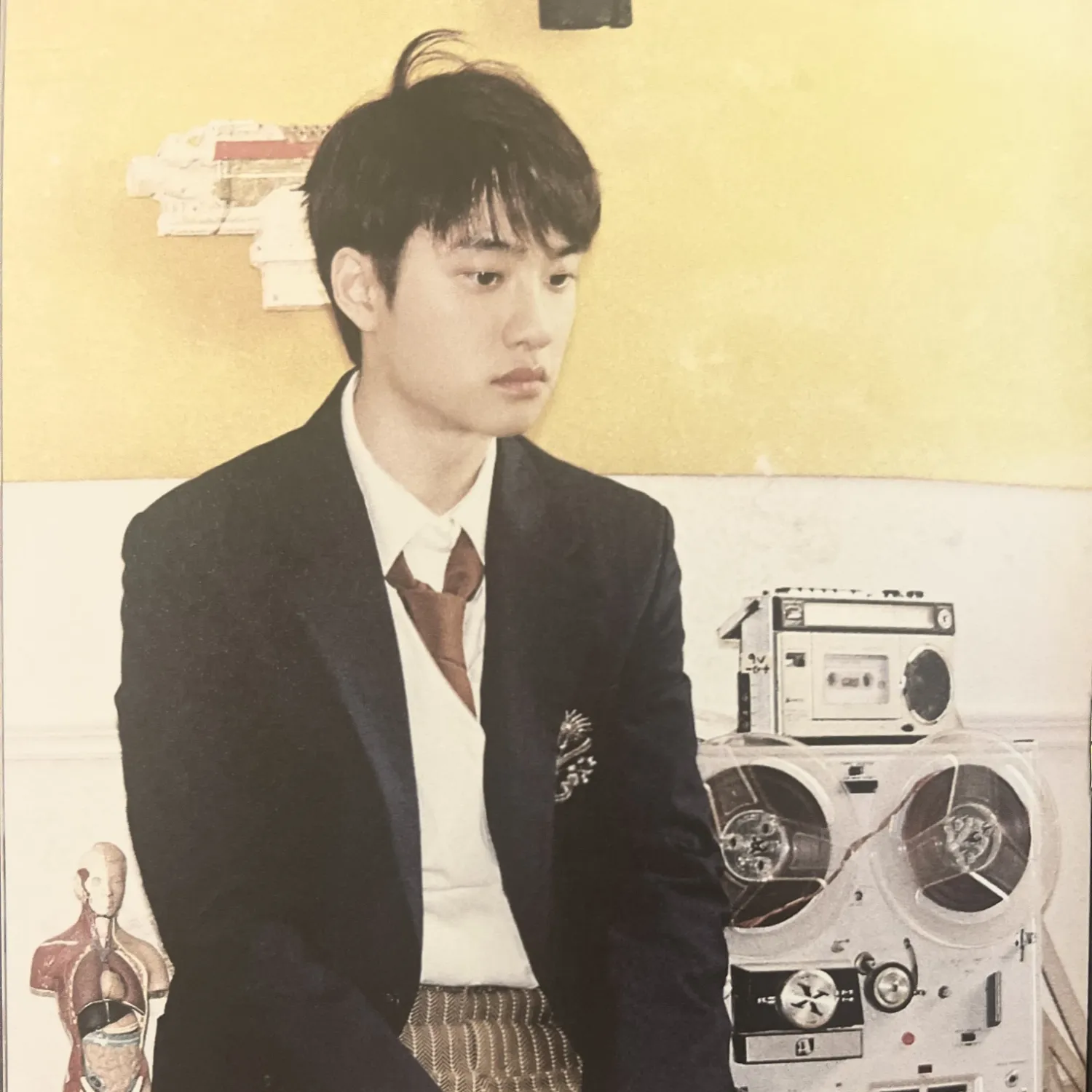 Cuplikan di balik layar dari Doh Kyungsoo (D.O.)