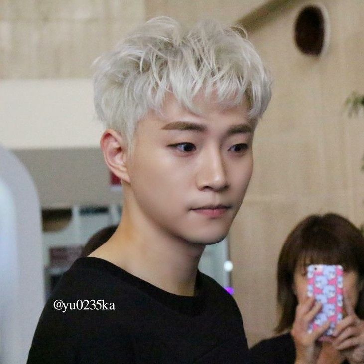 李俊昊的最新照片