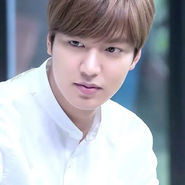 Behind-the-scenes cut of Lee Minho