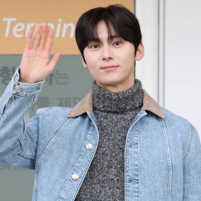 Latest photo of Hwang Minhyun