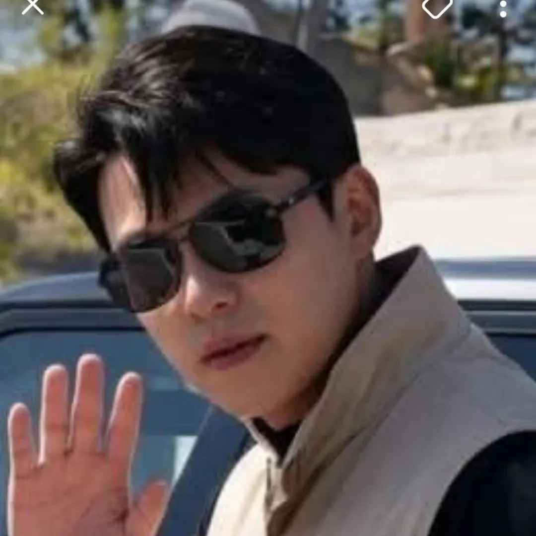 Cuplikan di balik layar dari Hyun Bin