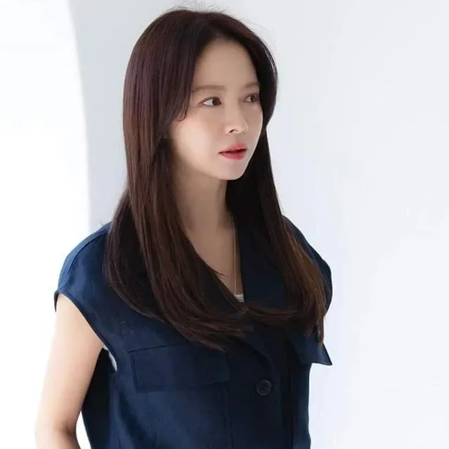 Cuplikan di balik layar dari Song Jihyo