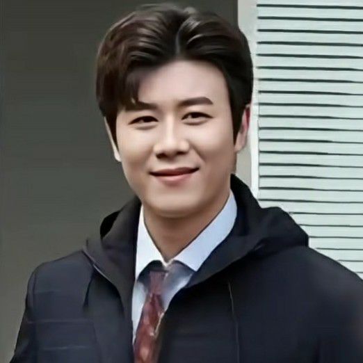 Latest photo of Jin Haesung