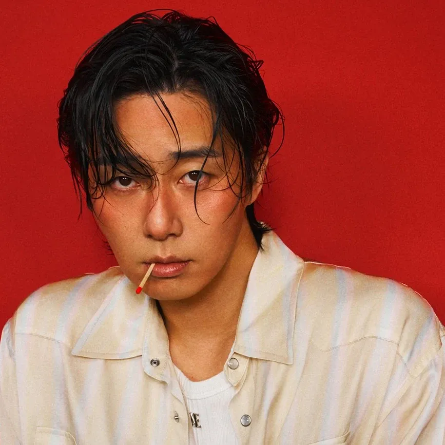 Recent activity shot of Park Seojoon