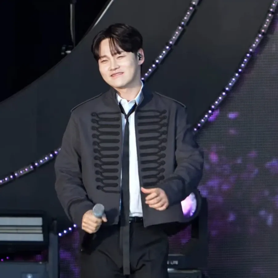 박서진 최근 활동샷