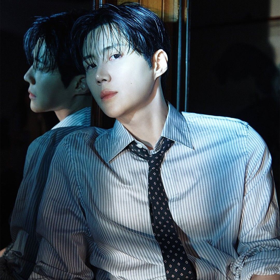 Foto kegiatan terbaru dari Kim Seonho