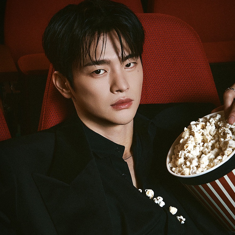 ソ・イングクの最新写真