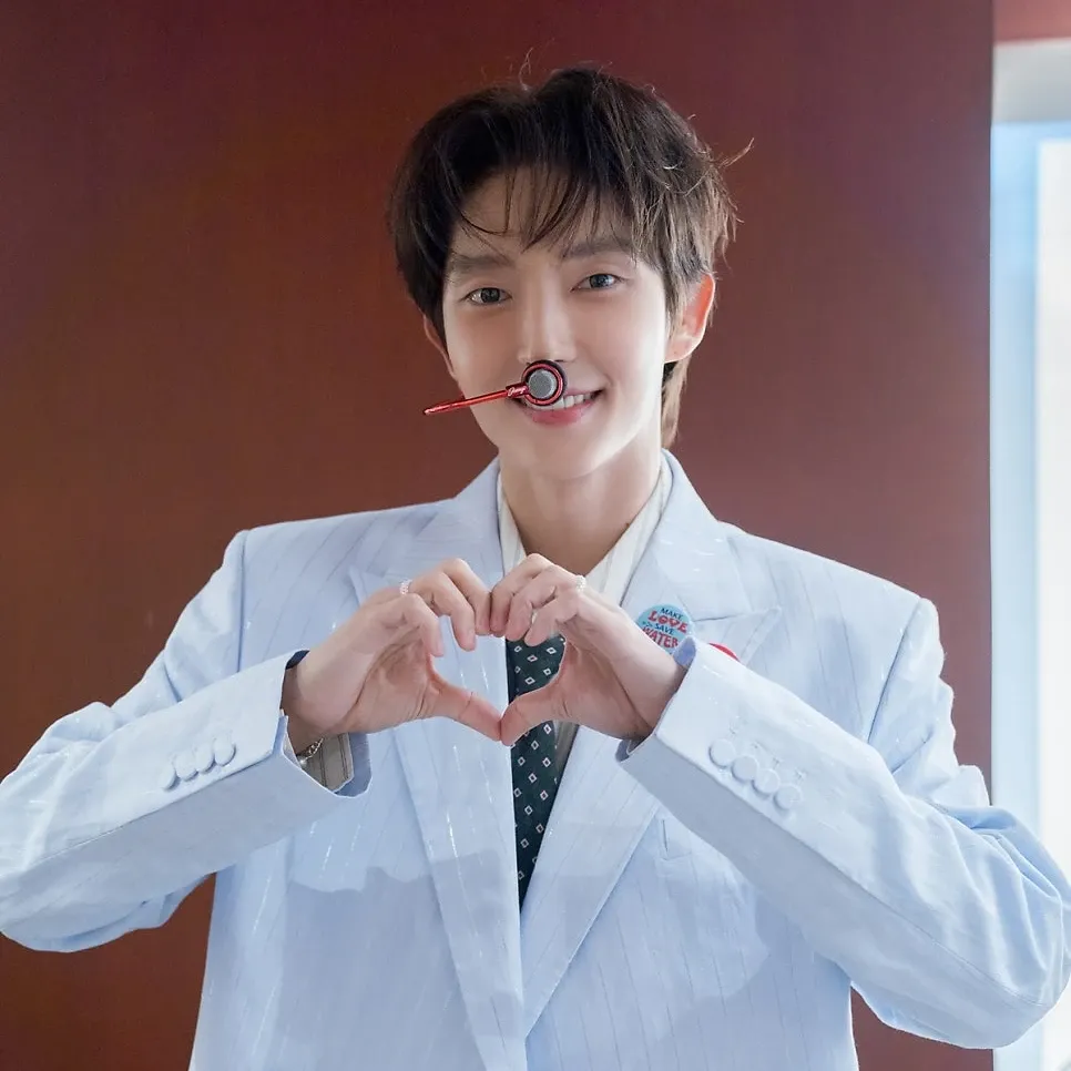 이준기 최근 활동샷