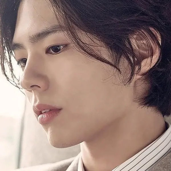 Behind-the-scenes cut of Park Bogum