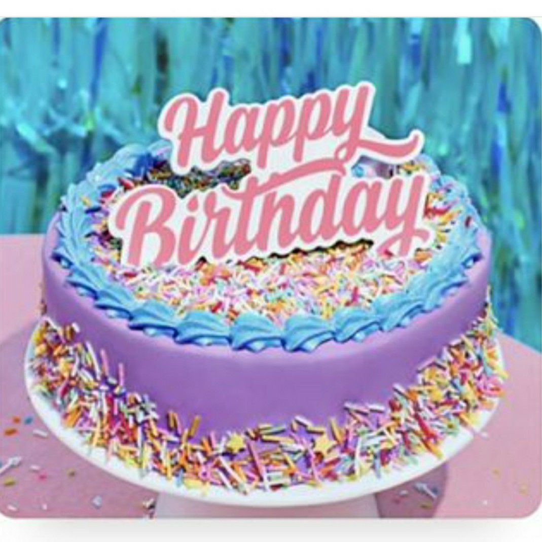 Behind-the-scenes cut of Lee Sona