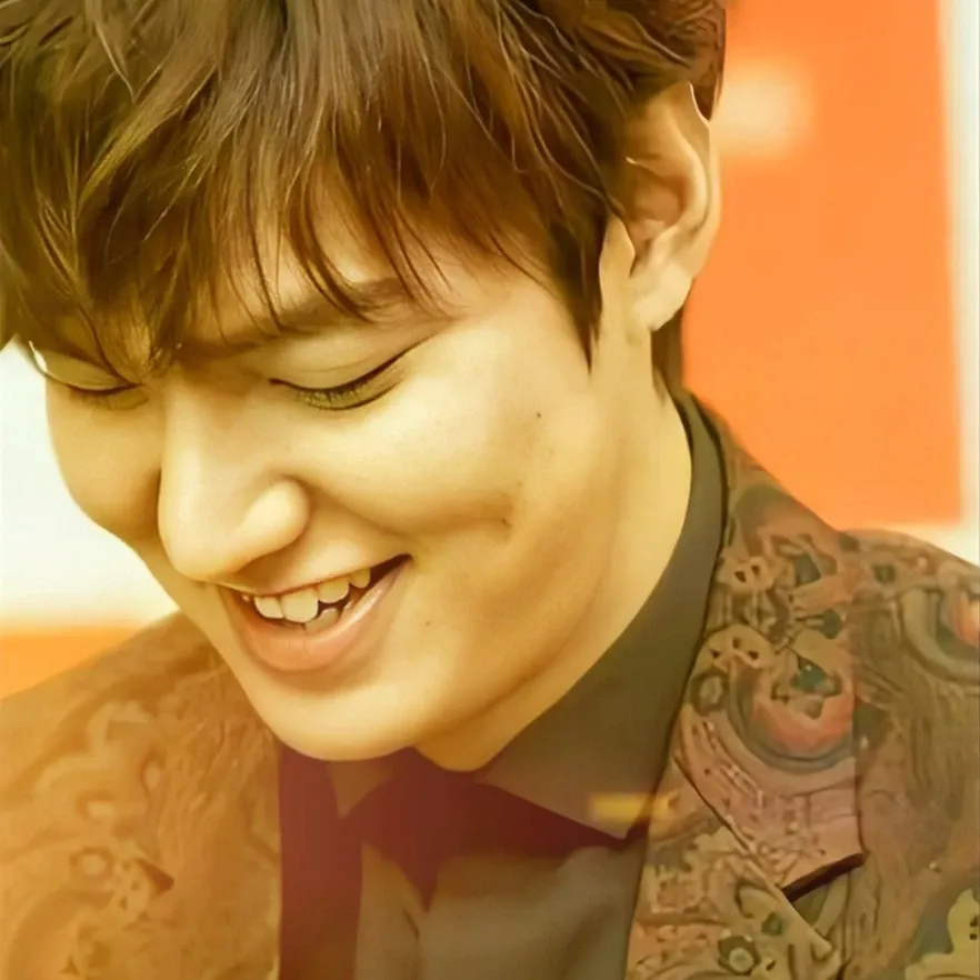Behind-the-scenes cut of Lee Minho