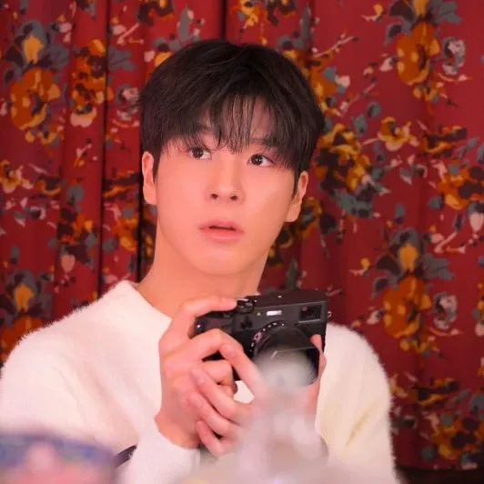 鄭東元的最新照片