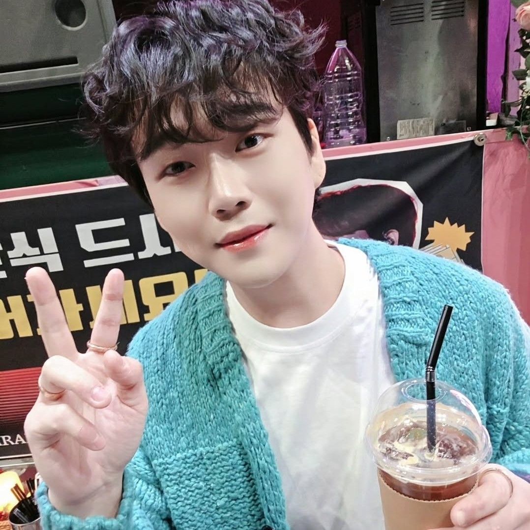 Recent activity shot of Hwang Youngwoong