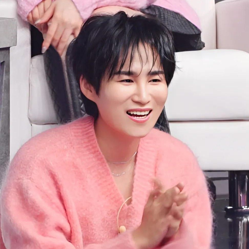 金熙栽的最新照片