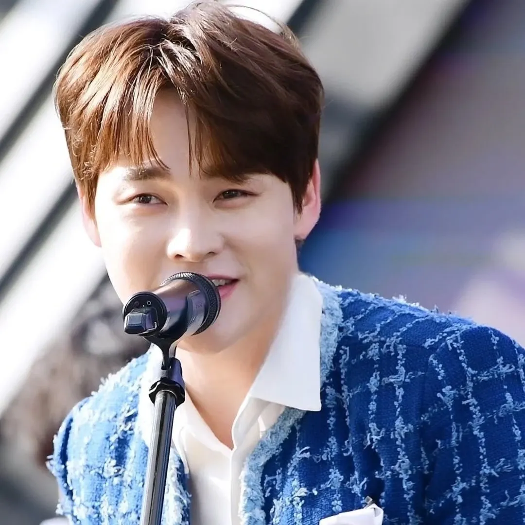 박서진 최근 활동샷