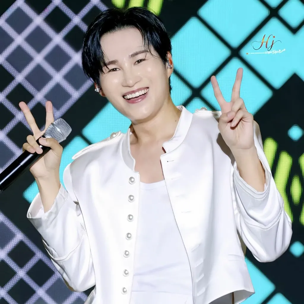 Cuplikan di balik layar dari Kim Heejae