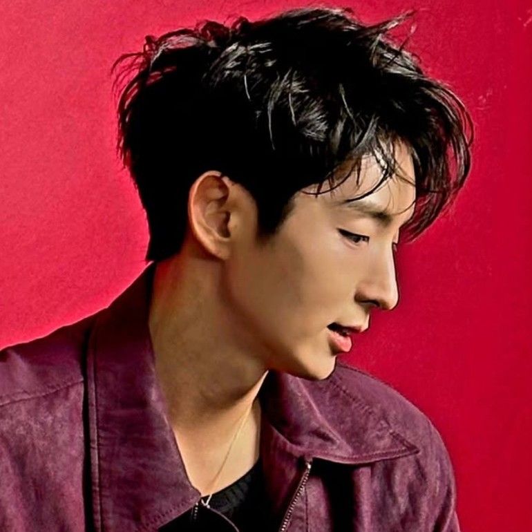 Foto kegiatan terbaru dari Lee Joongi
