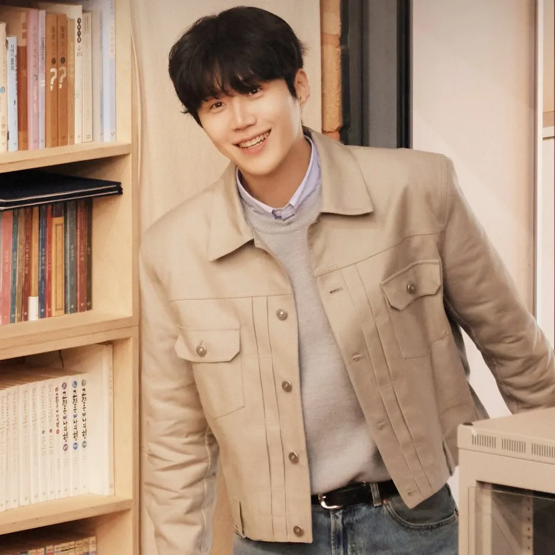 Behind-the-scenes cut of Kim Seonho