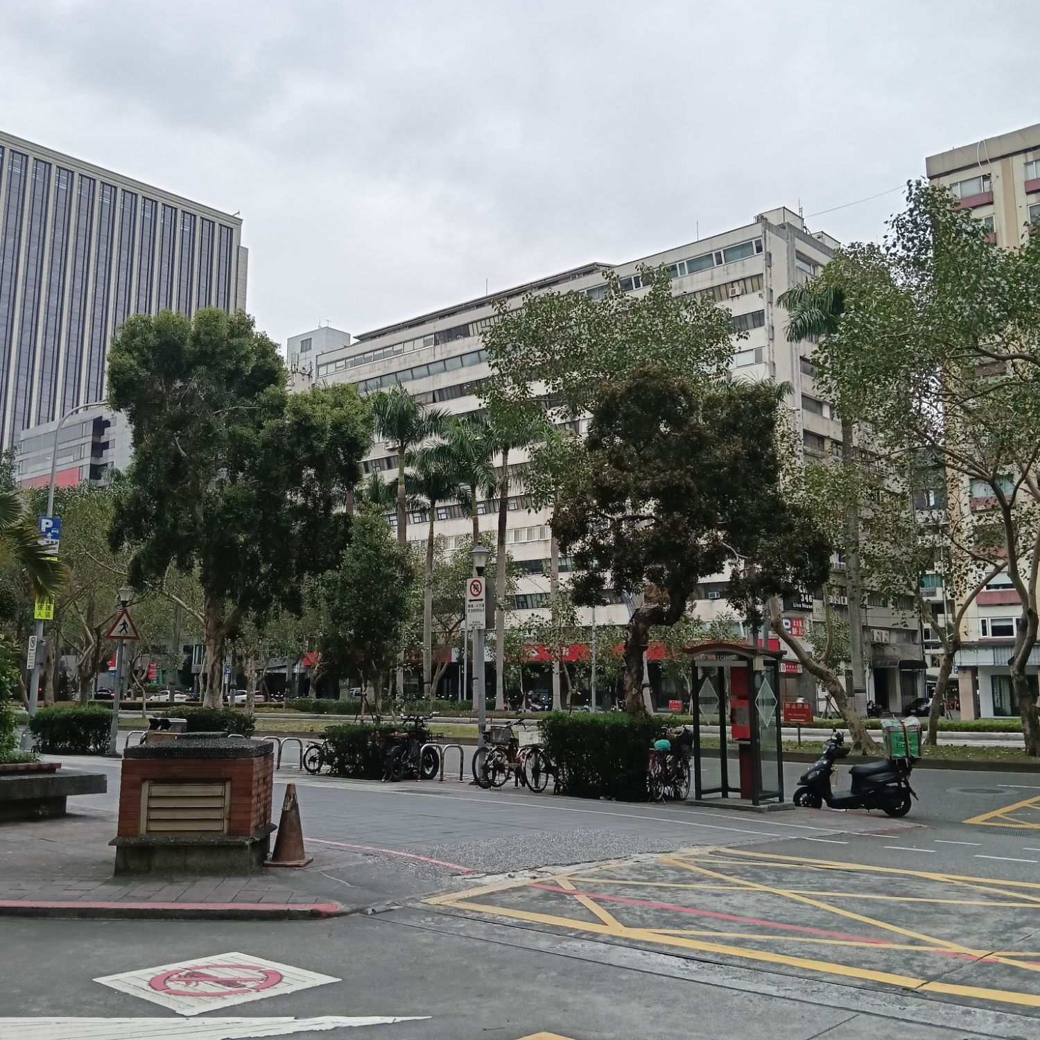 Latest photo of Baekhyun