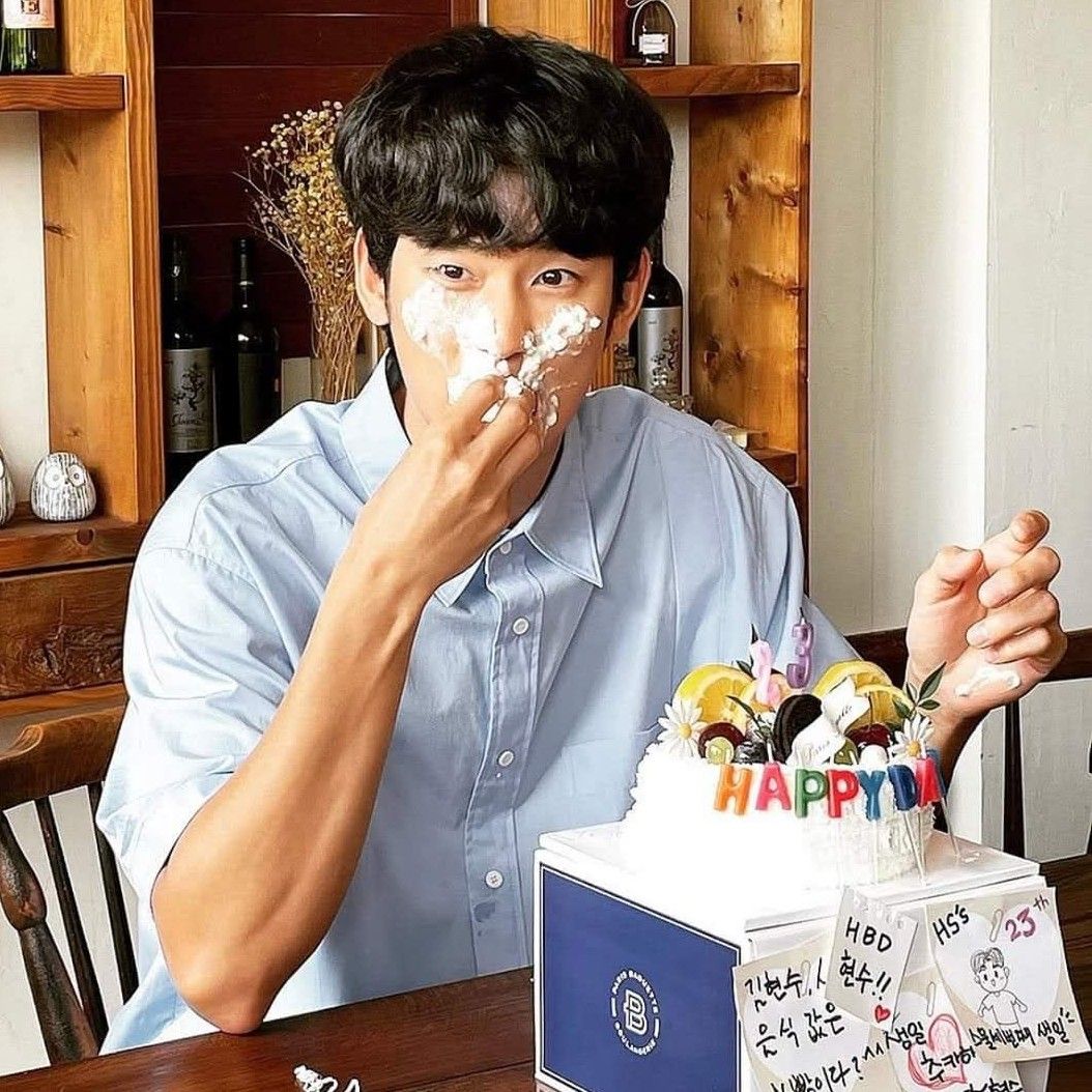 金秀賢的近期活動照