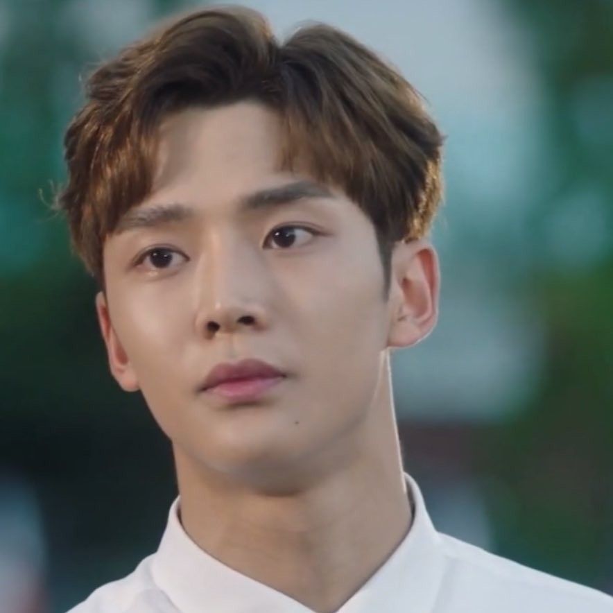 Latest photo of Rowoon