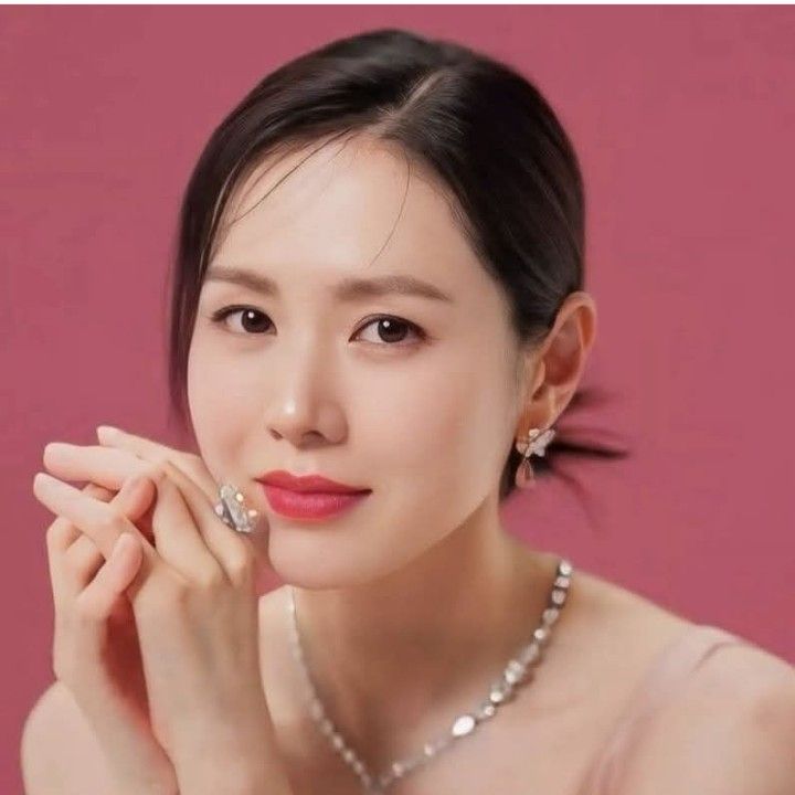 ソン・イェジンの最新写真