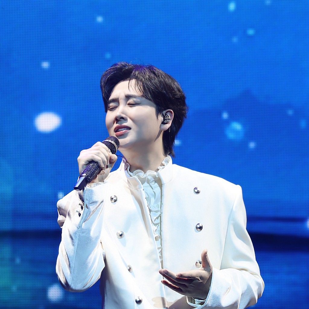 Recent activity shot of Song Minjun