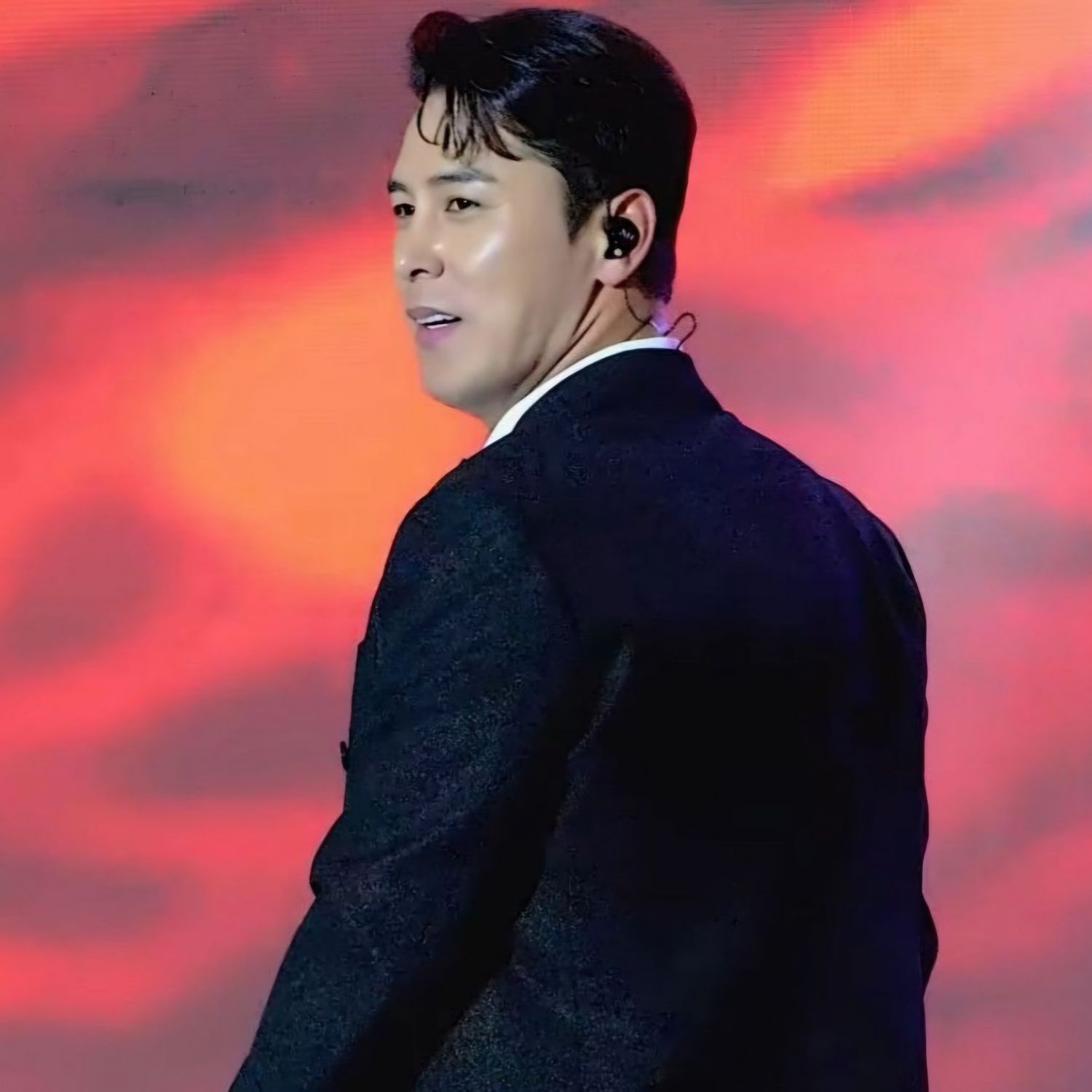 チャン・ミンホのビハインドカット