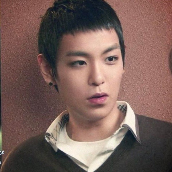Popular profile photo of T.O.P loved by fans