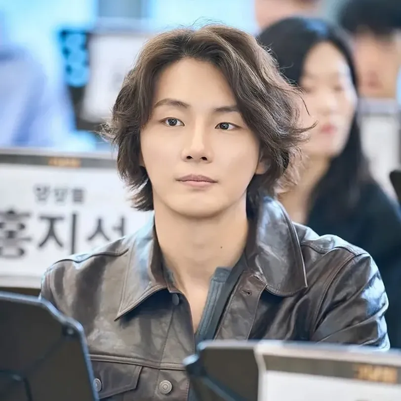 Latest photo of Yoon Shiyoon