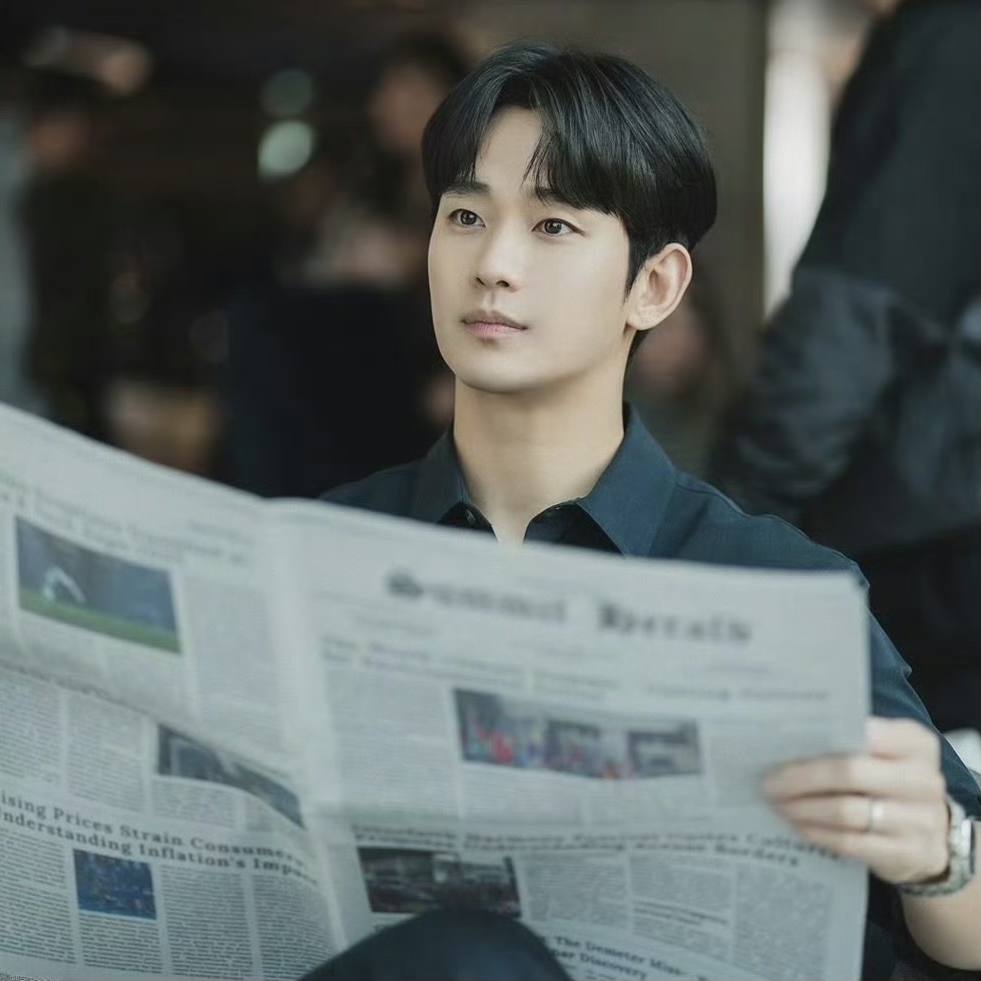 A moment captured by a fan of Kim Soohyun