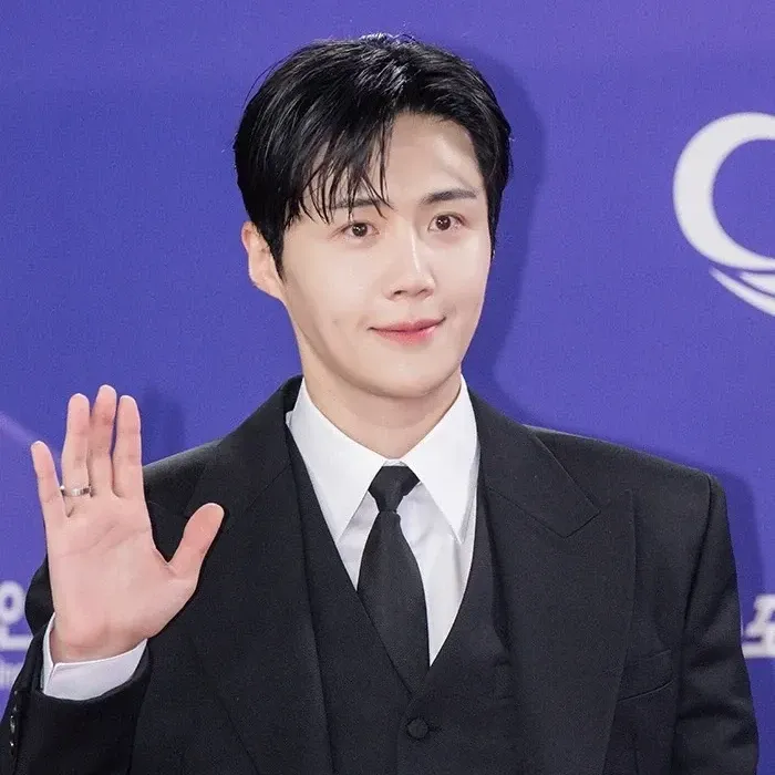 Latest photo of Kim Seonho
