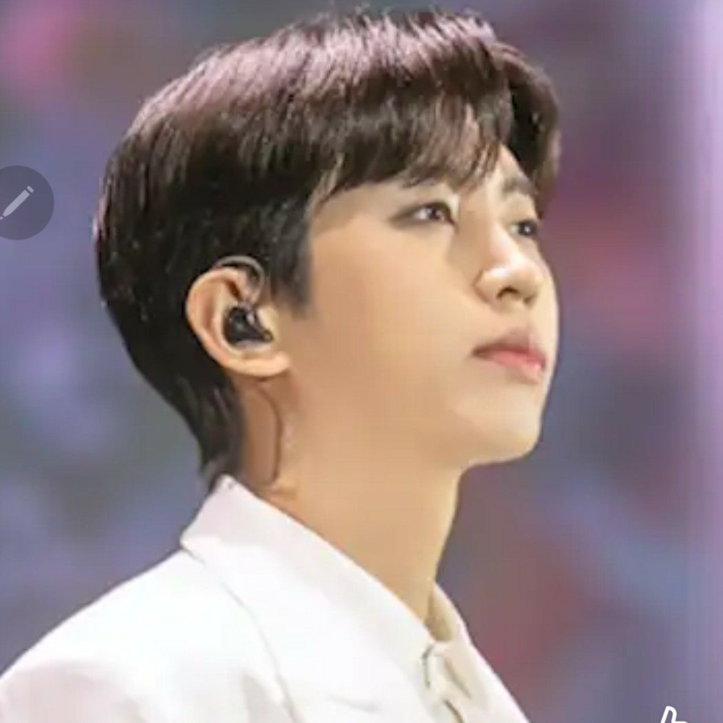 Cuplikan di balik layar dari Lim Youngwoong