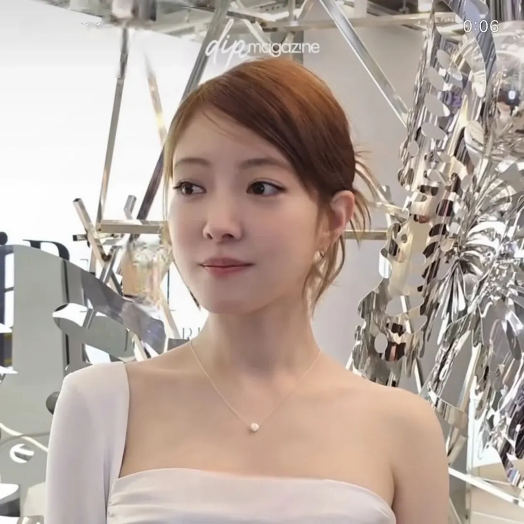 A moment captured by a fan of Lee Seyoung