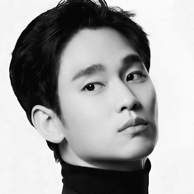 Recent activity shot of Kim Soohyun