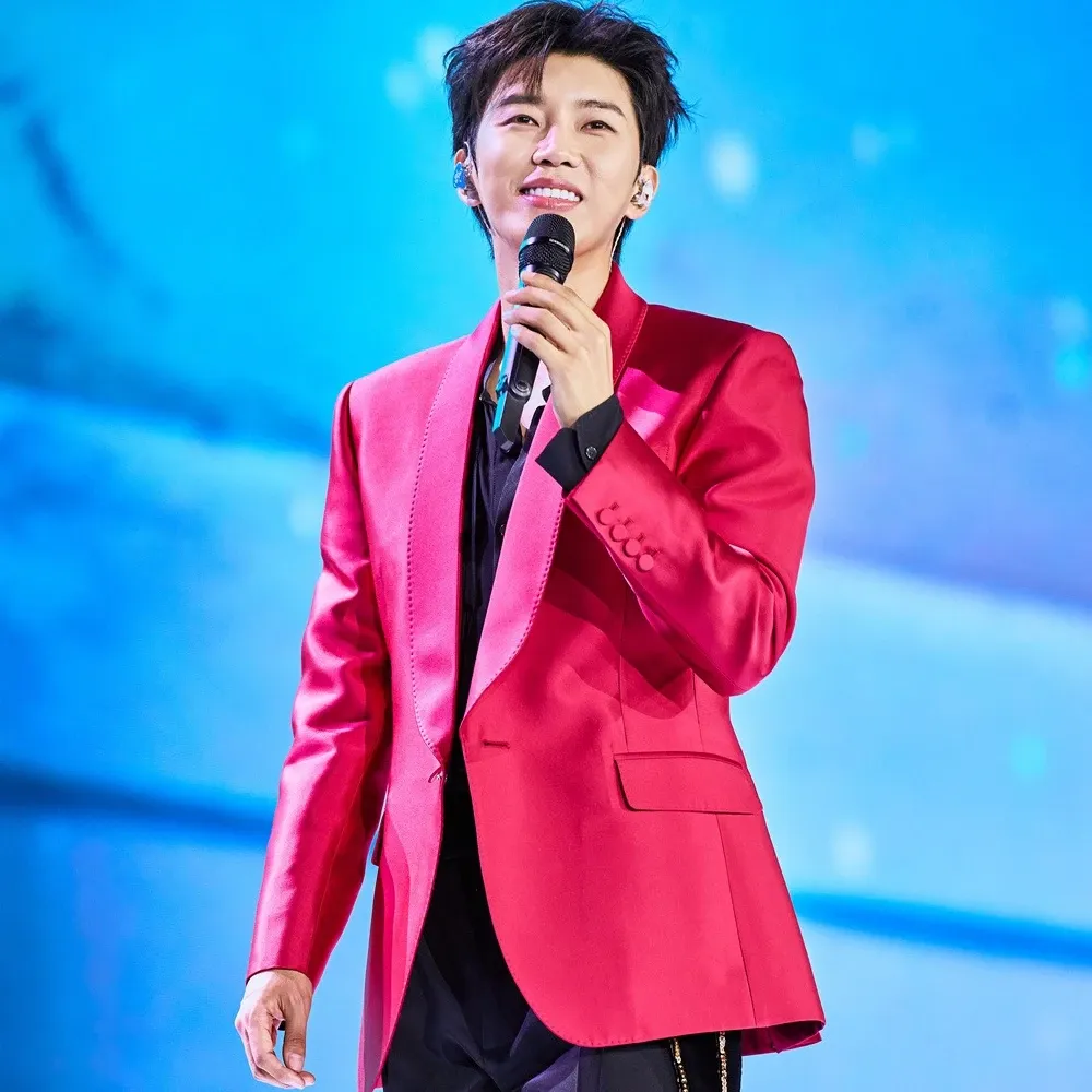 Foto kegiatan terbaru dari Lim Youngwoong