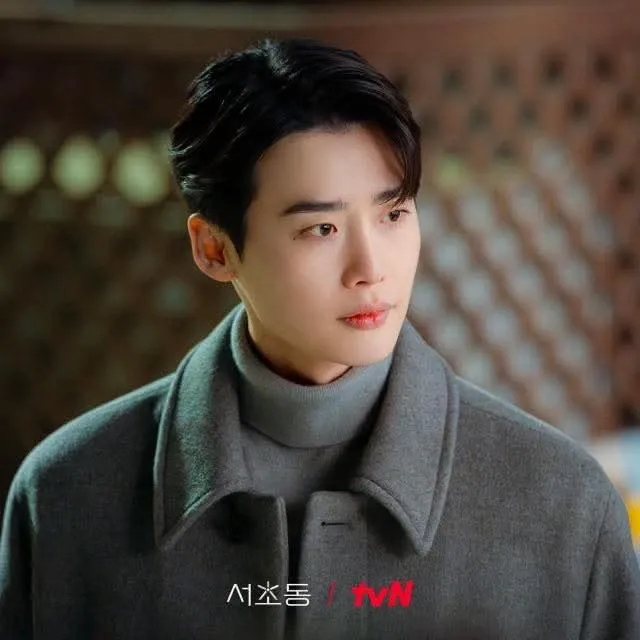 Behind-the-scenes cut of Lee Jongsuk
