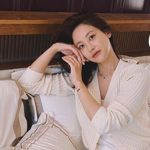 Latest photo of Oh Yeonseo