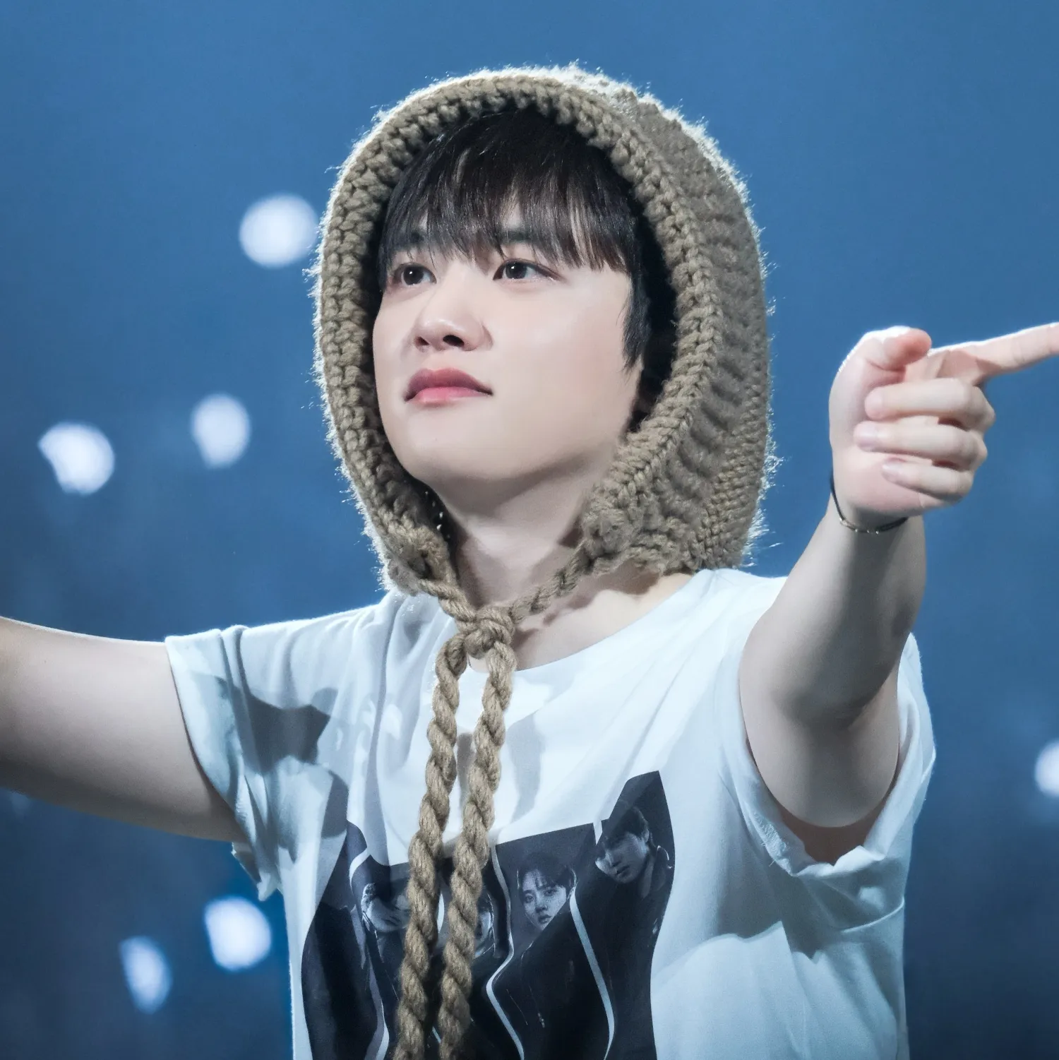 Cuplikan di balik layar dari Doh Kyungsoo (D.O.)