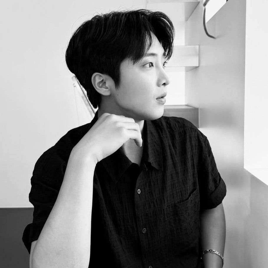 Recent activity shot of Hwang Yunsung