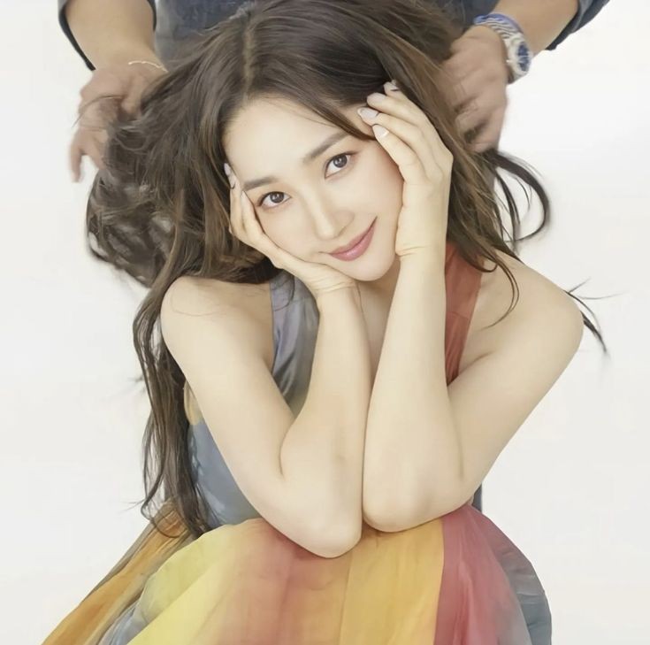 粉絲拍下的朴敏英瞬間