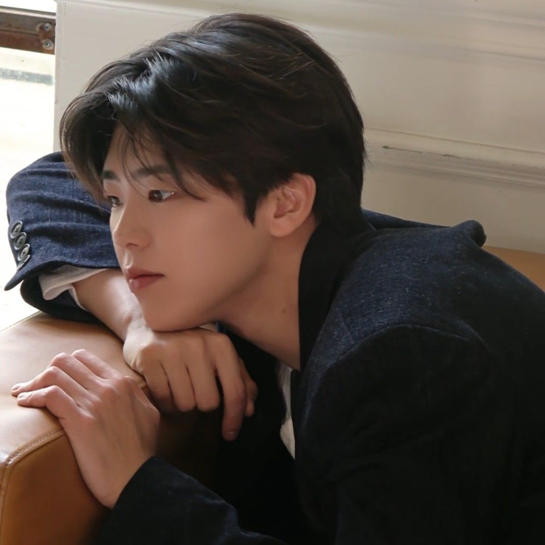 Behind-the-scenes cut of Park Jihyeon