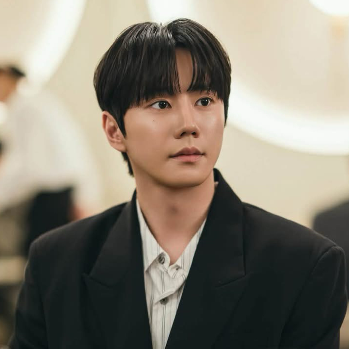 Latest photo of Lee Junyoung