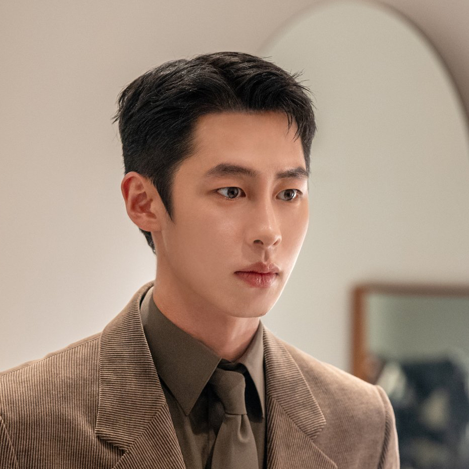 Latest photo of Lee Jaewook