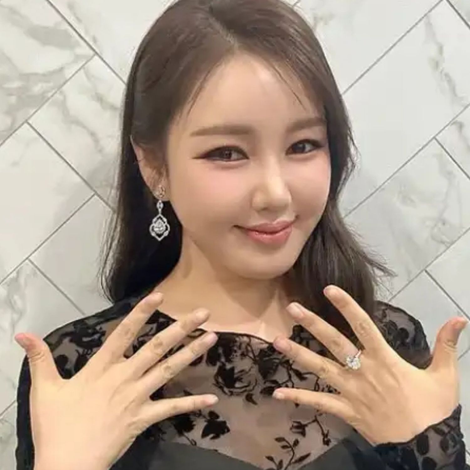 Foto kegiatan terbaru dari Song Gain