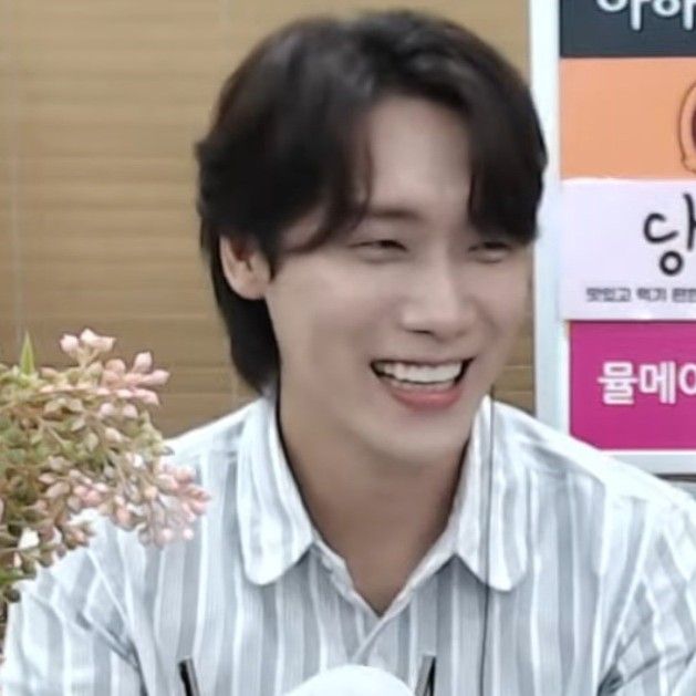 A moment captured by a fan of Choi Woojin