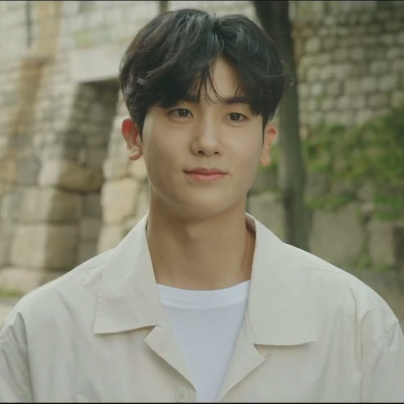 Recent activity shot of Park Hyungsik
