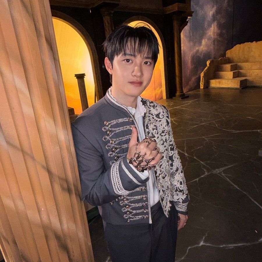 都暻秀 (D.O.)的最新照片