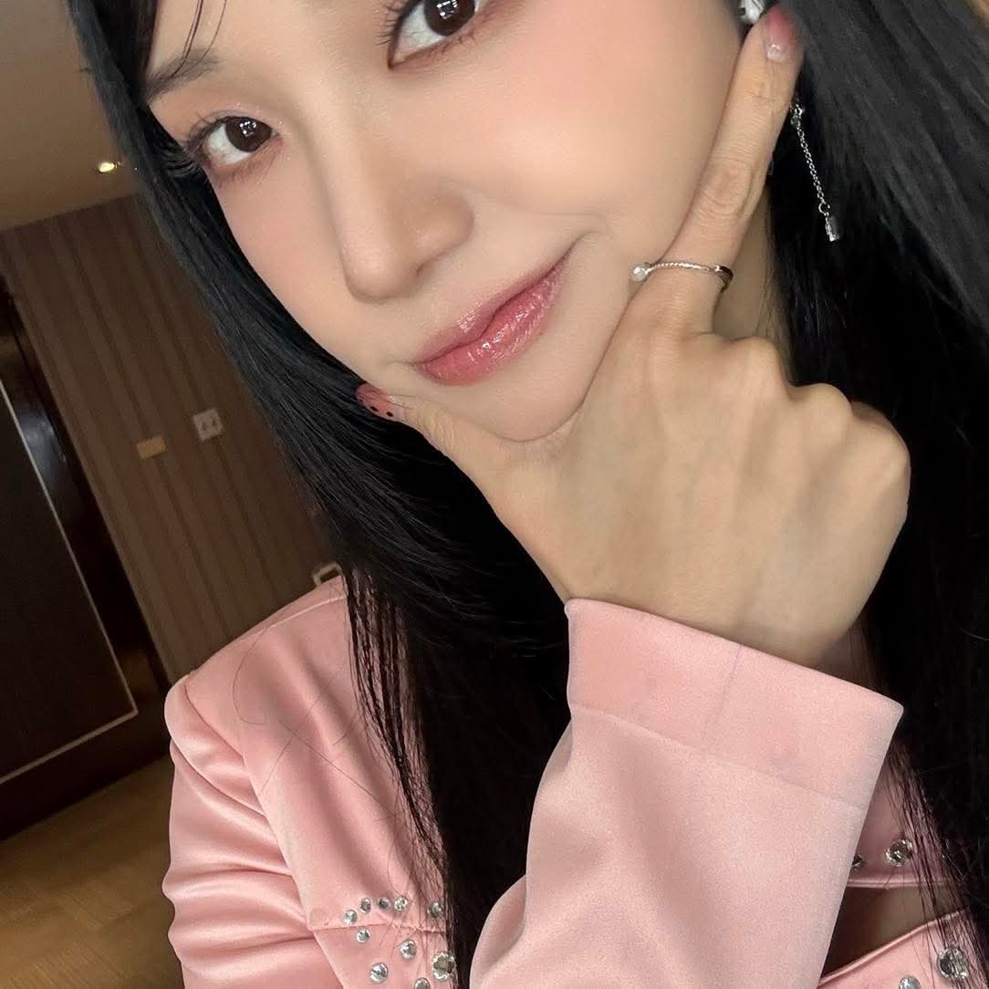 정은지 최근 활동샷